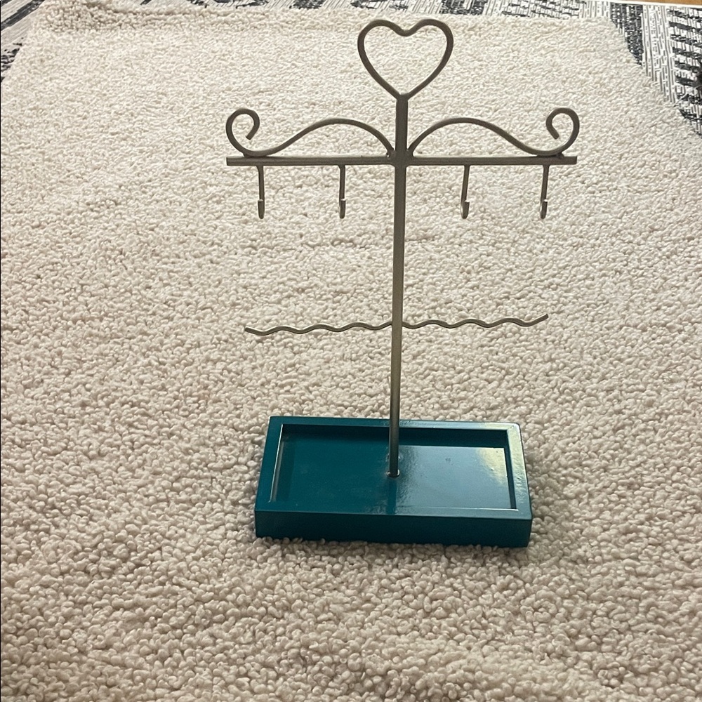 Heart Shaped Jewelry Holder with Hooks
